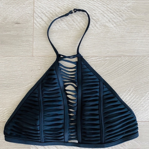 Victoria S Secret Swim Victorias Secret Peek A Boo Bikini Top